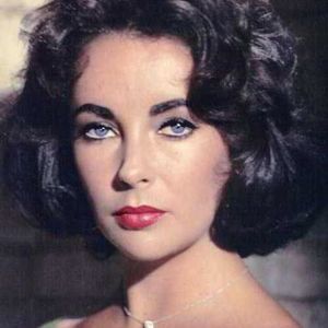 Meet your Posher, Sashay